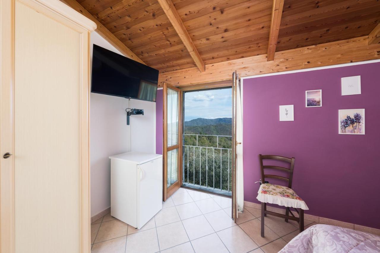 Double Room with Mountain View,1402703606:JPEG